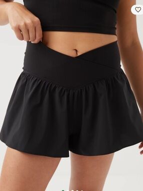 Offline by Aerie Black Real Me Crossover Flowy Shorts